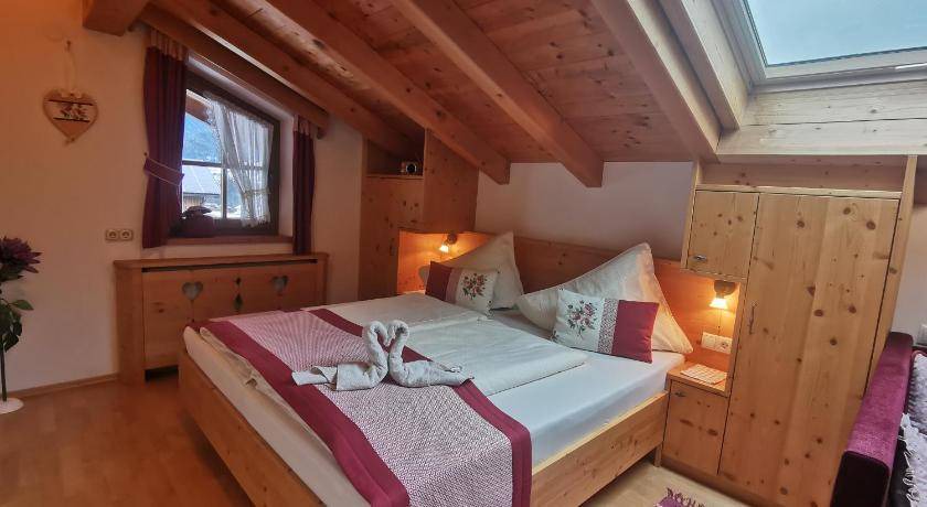 Photo of Bedroom in Telfes im Stubai