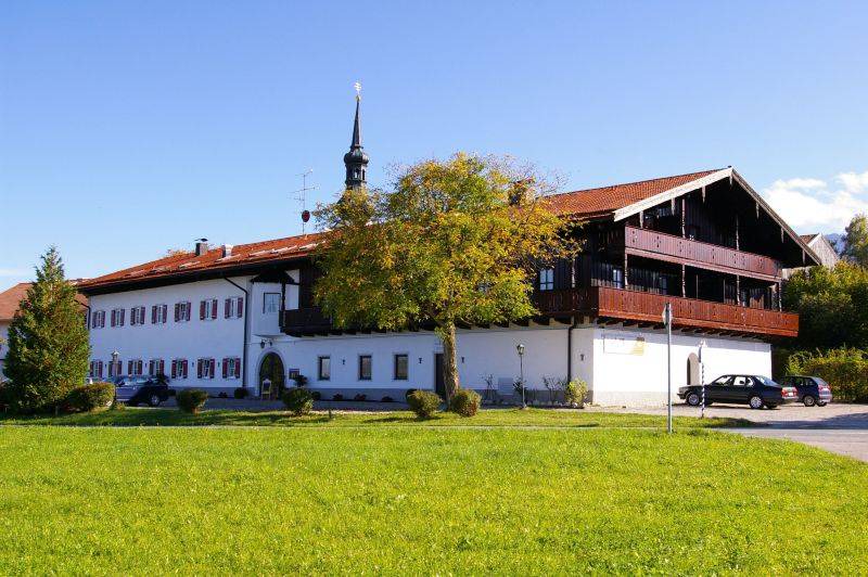 Photo of Buildings in Umrathshausen