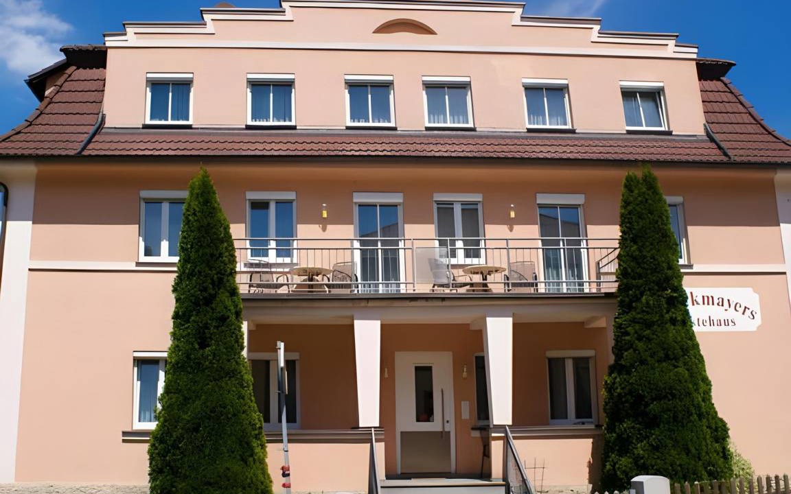Photo of Buildings in Pottenstein