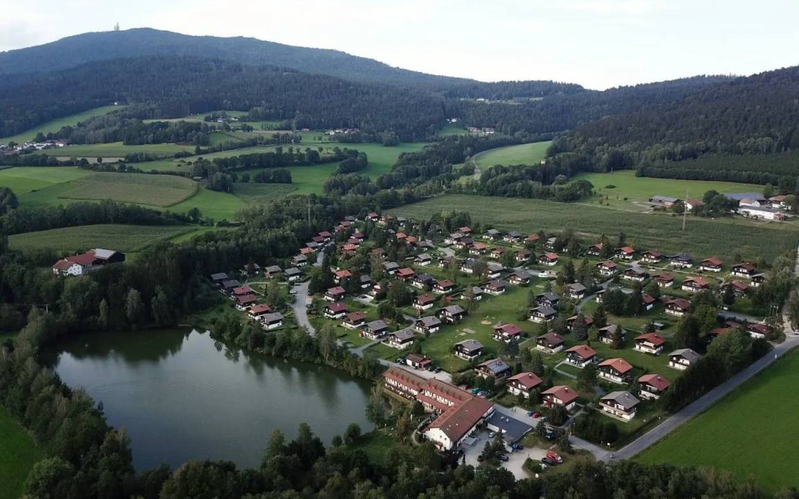 Photo of Others in Arrach