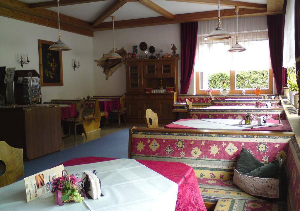 Photo of Others in Sautens
