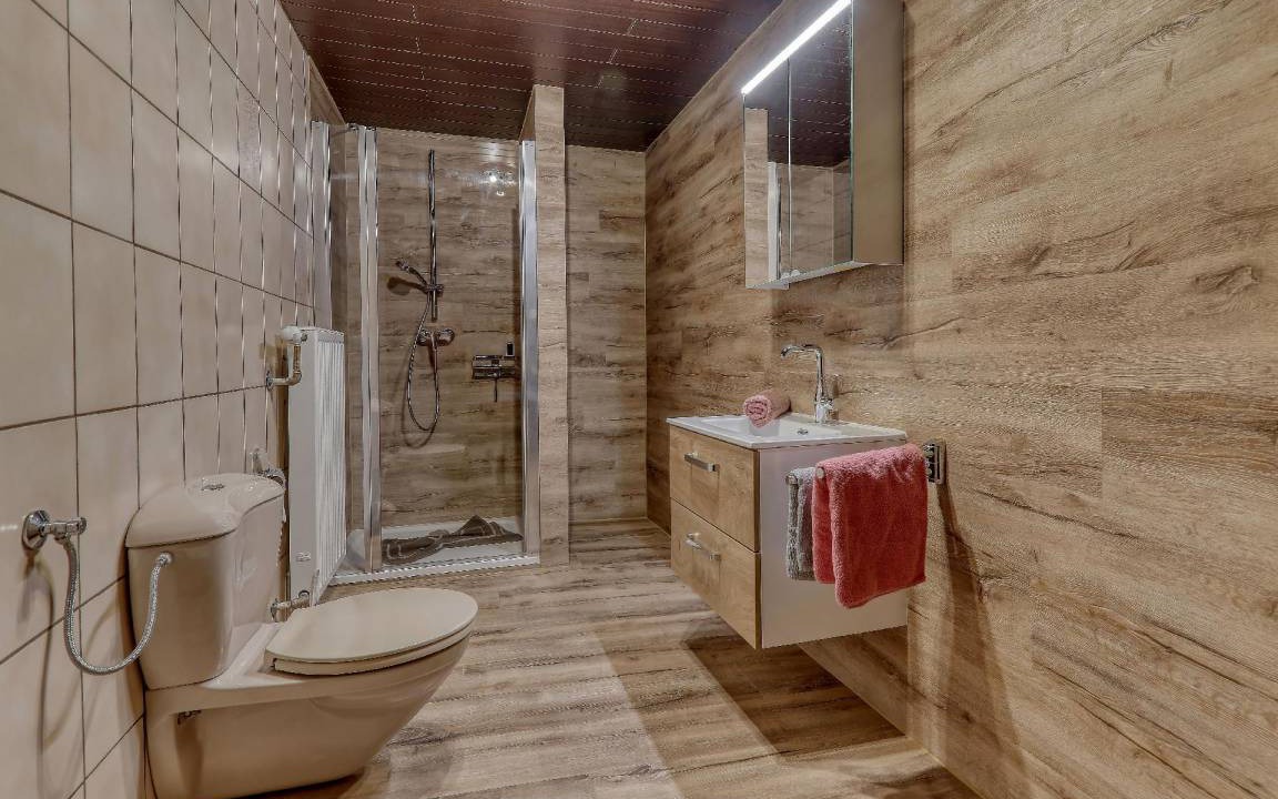 Photo of Bathroom in St. Oswald