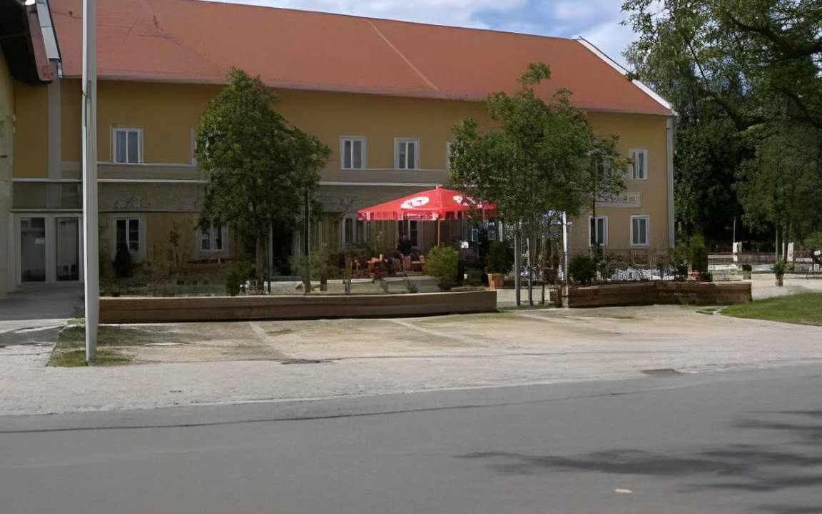 Photo of Others in Langenbach