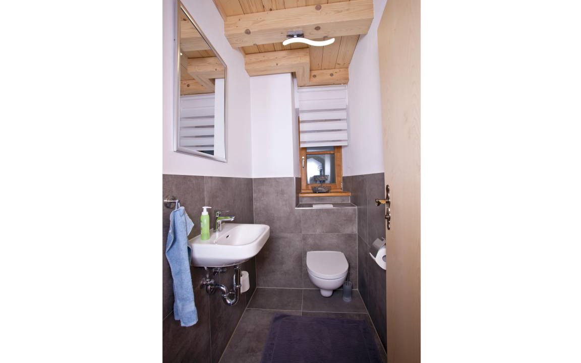 Photo of Bathroom in Palling