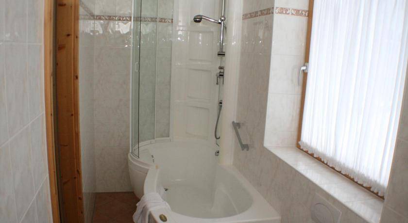 Photo of Bathroom in Abwinkl