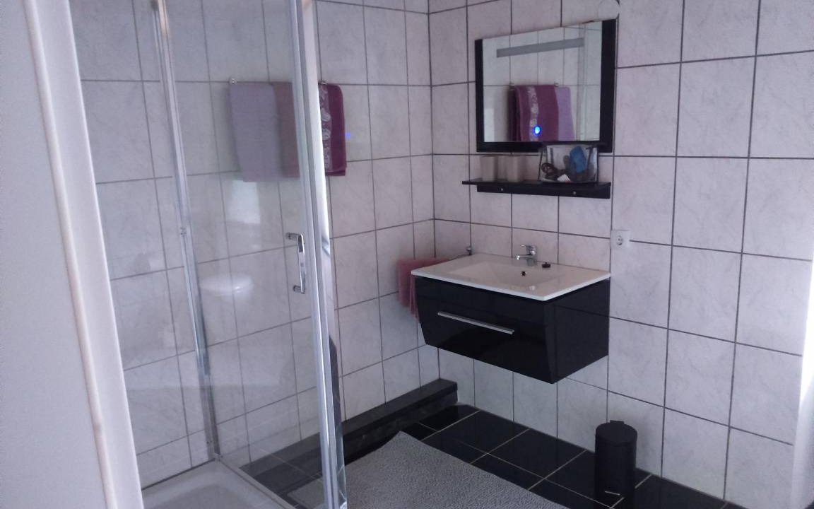 Photo of Bathroom in Solnhofen