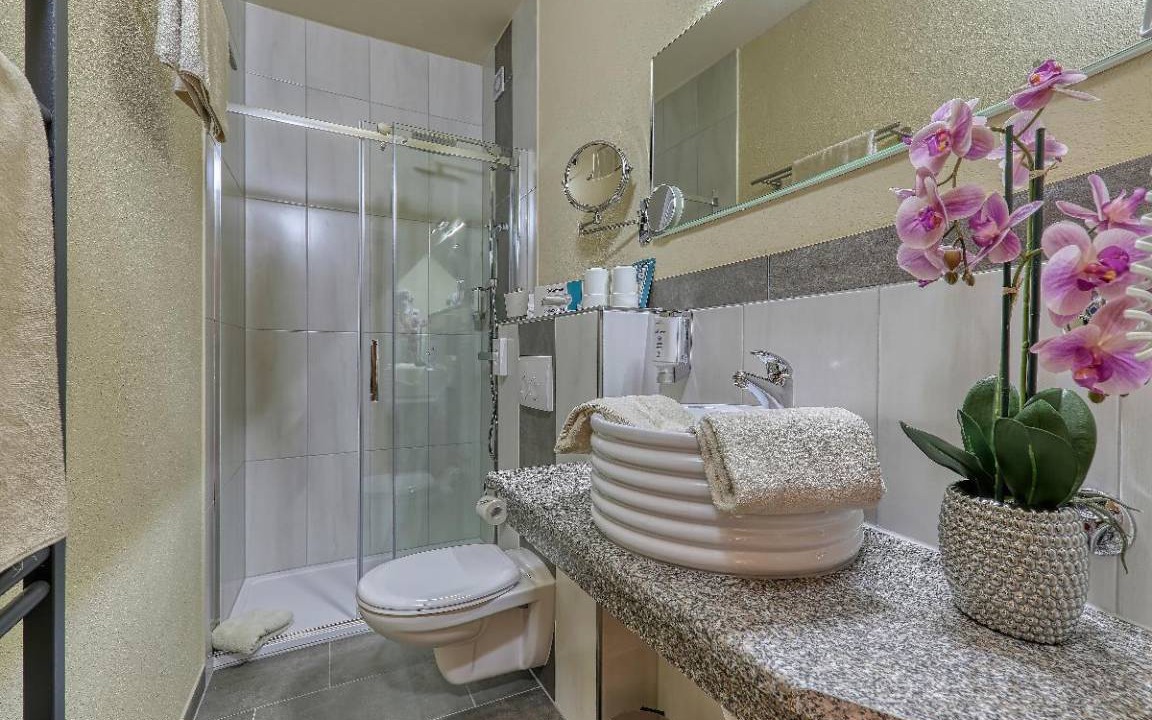 Photo of Bathroom in Achslach