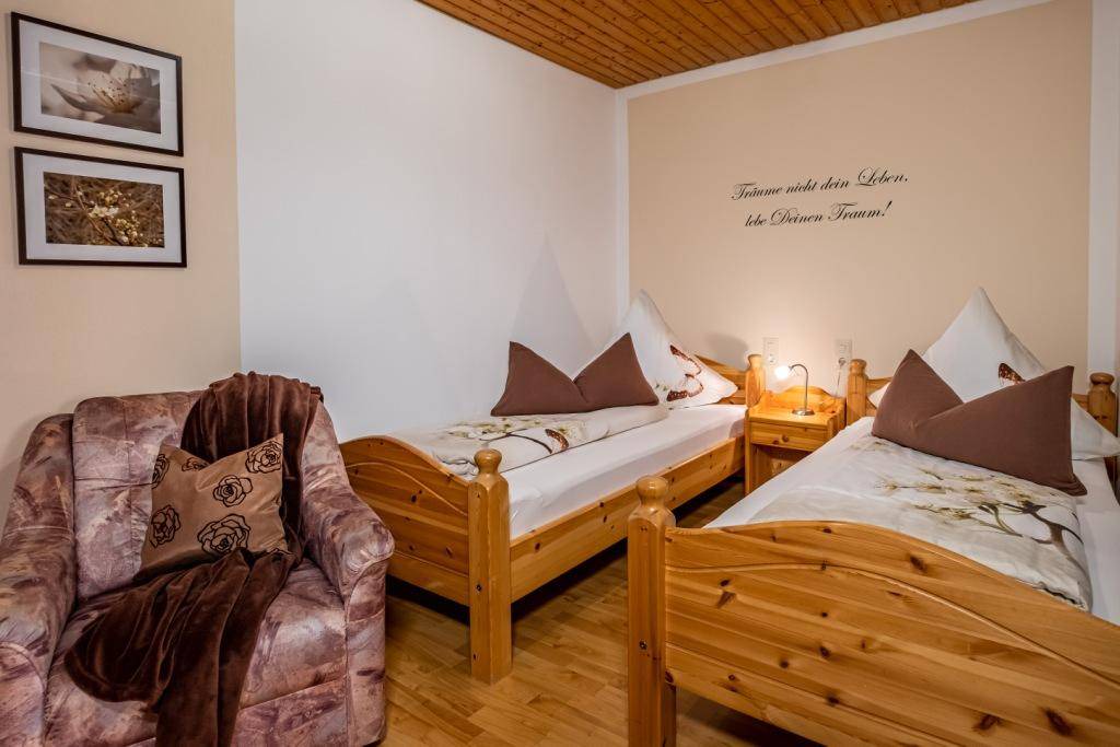 Photo of Bedroom in Stammbach