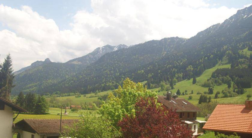 Photo of Others in Dorf