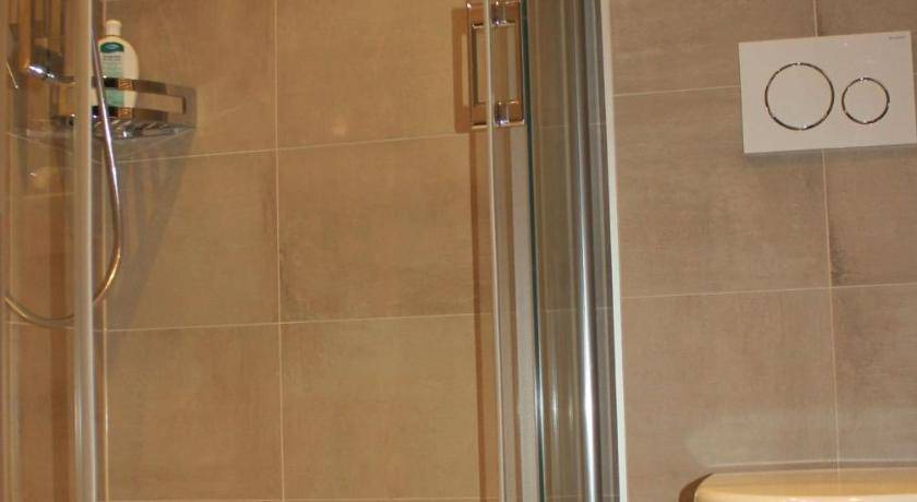 Photo of Bathroom in Mosern