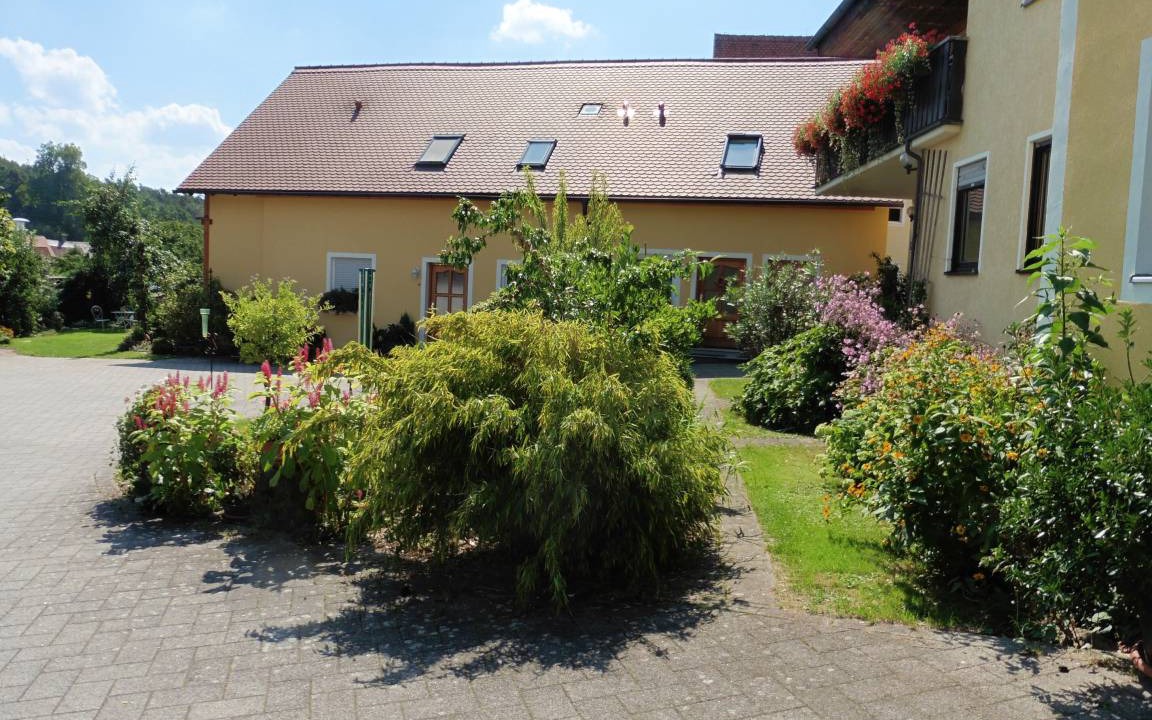 Photo of Buildings in Heilsbronn