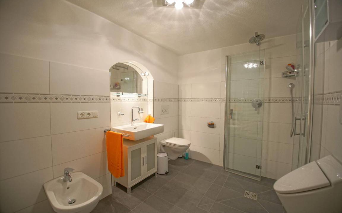 Photo of Bathroom in Neureichenau