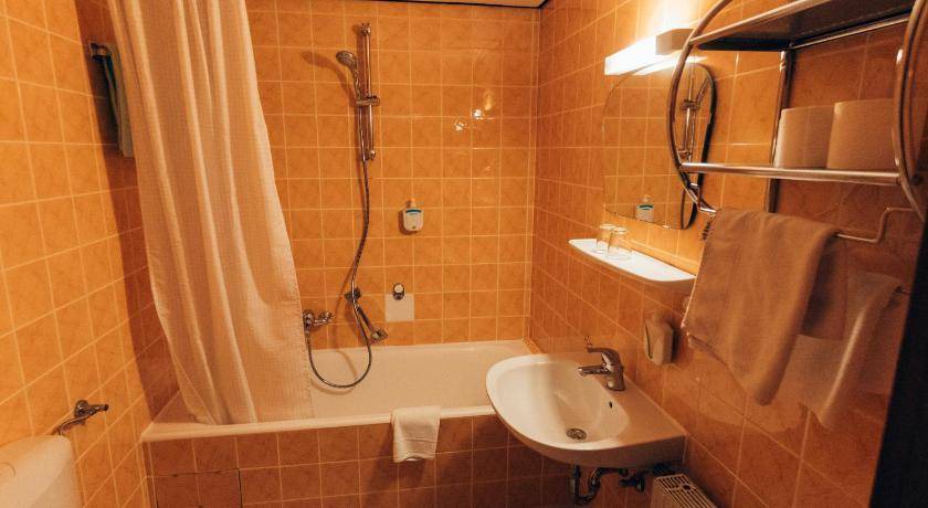 Photo of Bathroom in Egloffstein