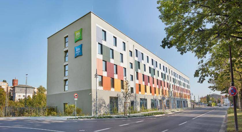Photo of Buildings in Bayreuth