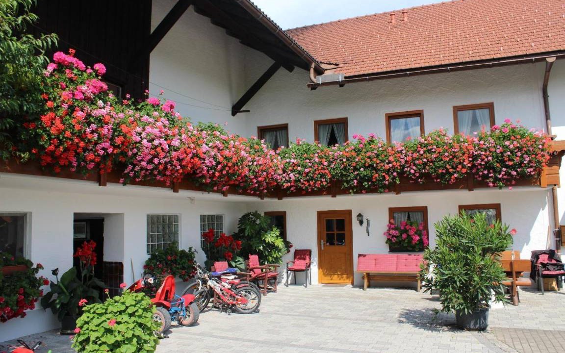 Photo of Others in Ettensberg