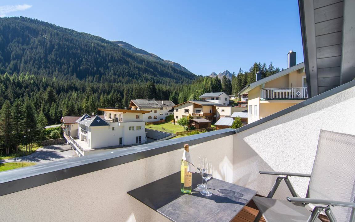 Photo of Patio Balcony in Mathon