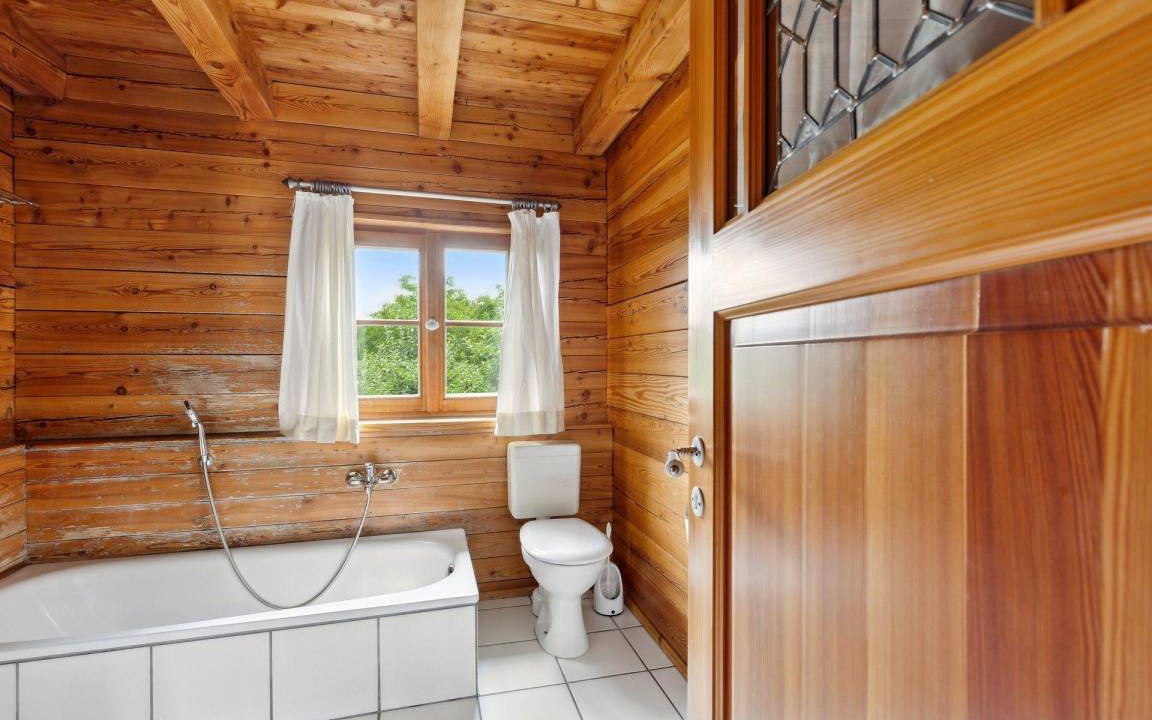 Photo of Bathroom in Kroning