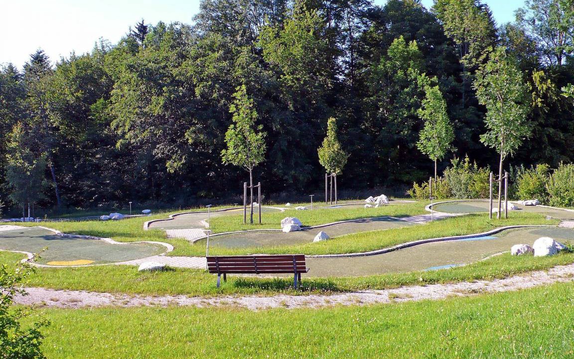 Photo of Others in Feichten