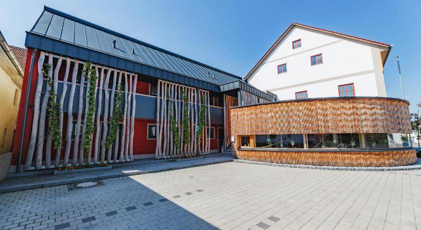 Photo of Buildings in Pornbach