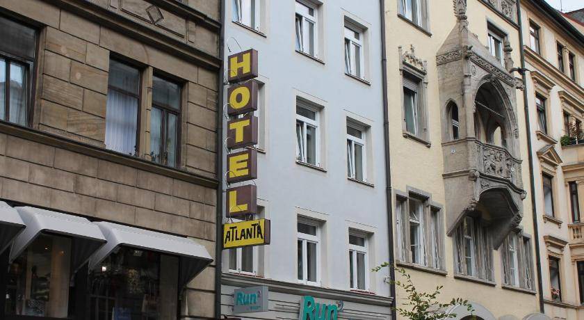 Photo of Others in Hackenviertel