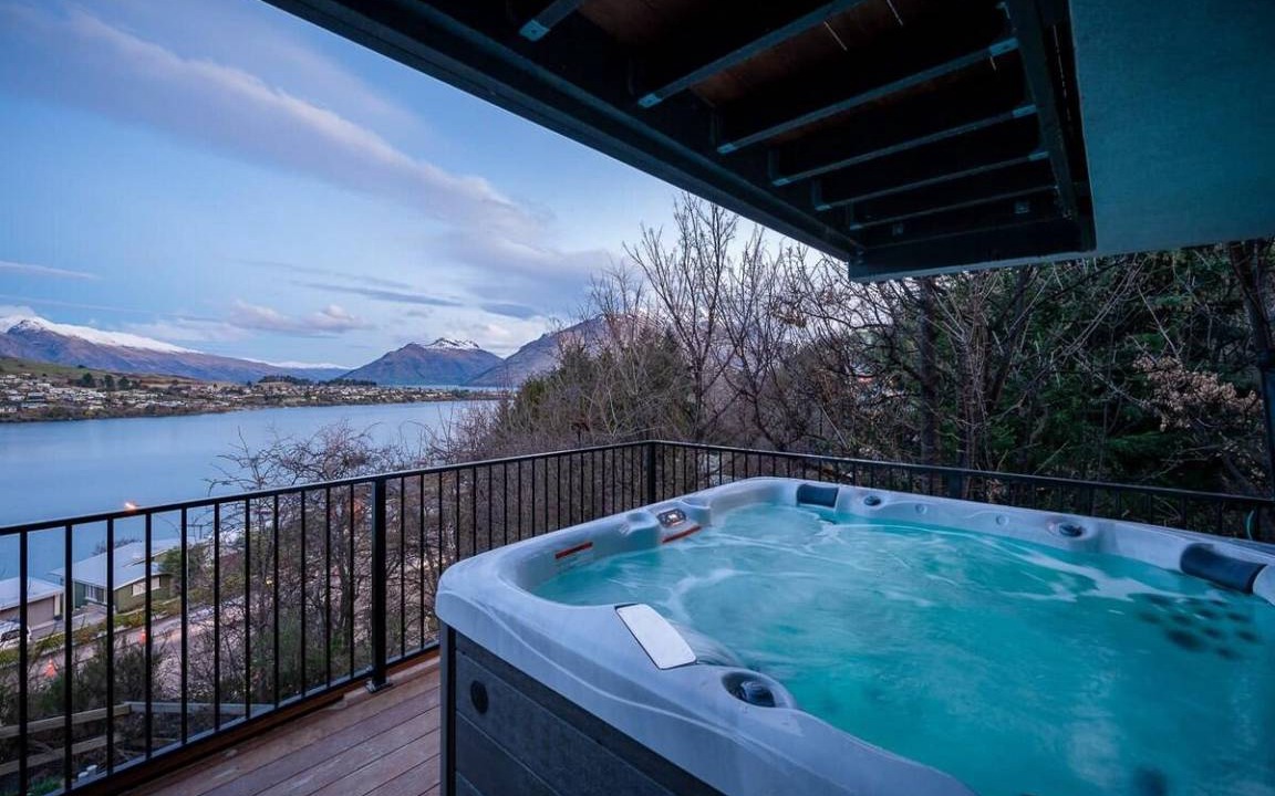 Photo of Others in Queenstown