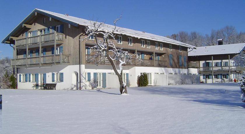 Photo of Others in Uebersee