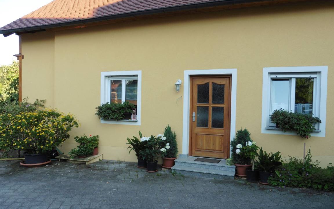 Photo of Buildings in Heilsbronn