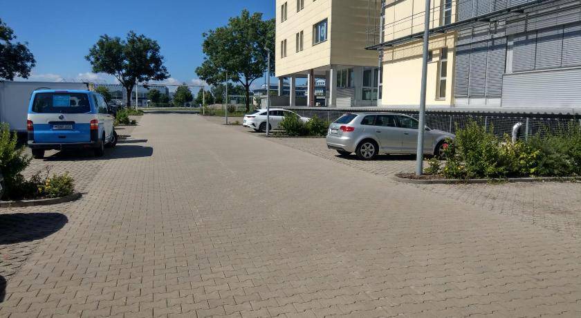 Photo of Others in Hallbergmoos