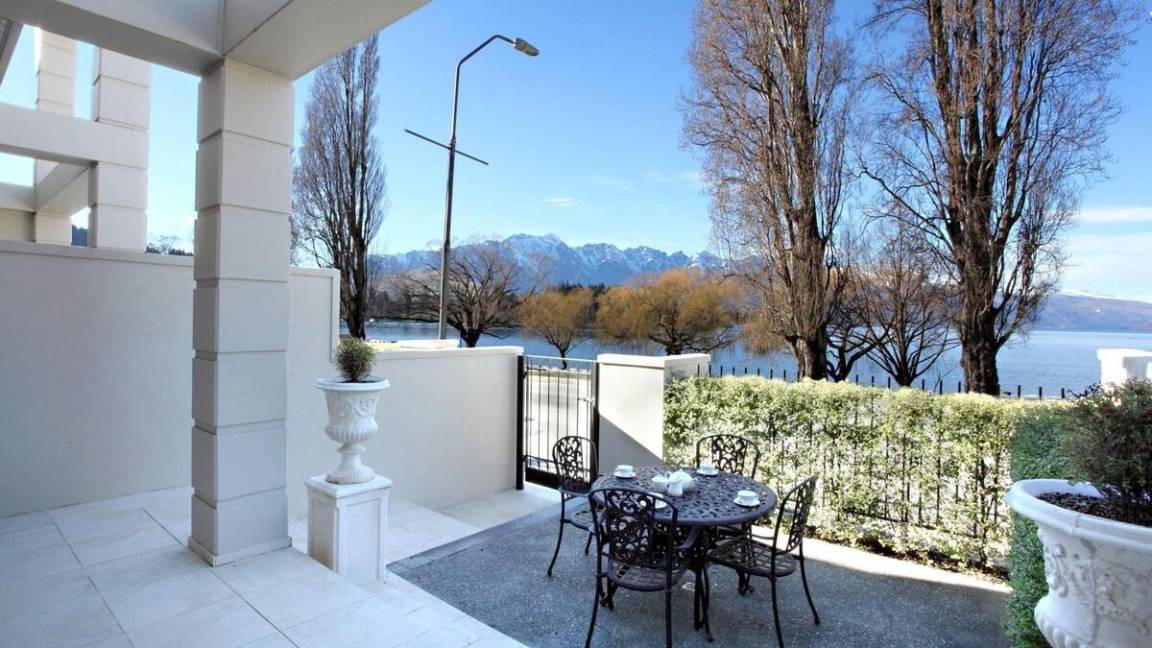 Photo of Others in Queenstown