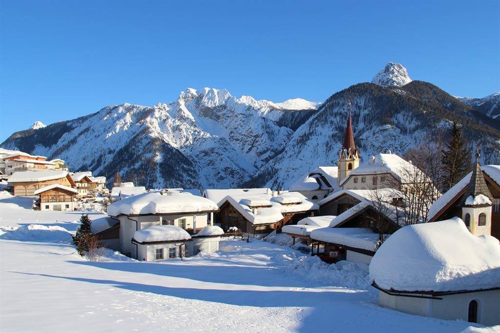 Photo of Others in Anras