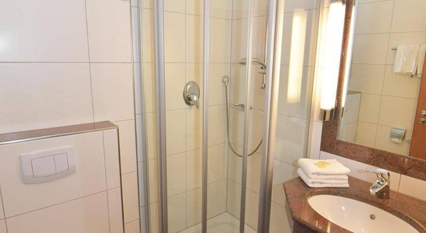Photo of Bathroom in Allersberg