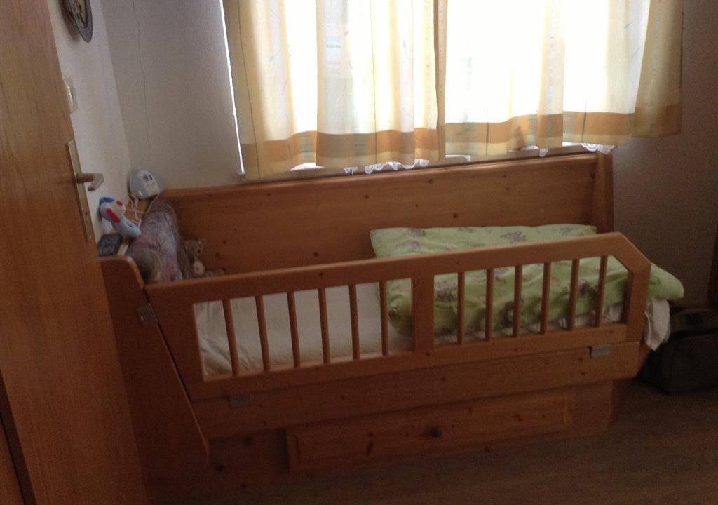 Photo of Bedroom in Kapfing
