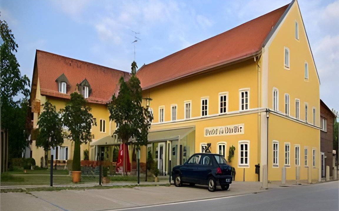 Photo of Others in Langenbach