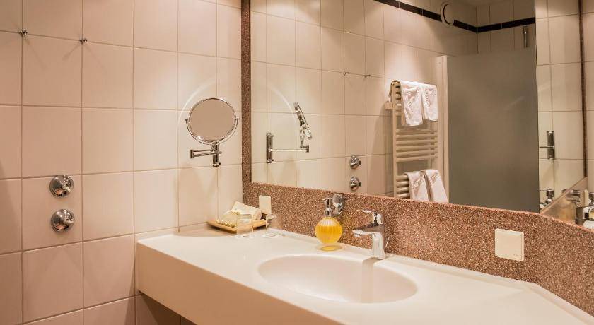 Photo of Bathroom in Wurzburg City Centre