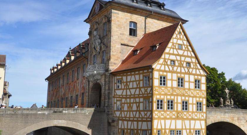 Photo of Buildings in Wernsdorf