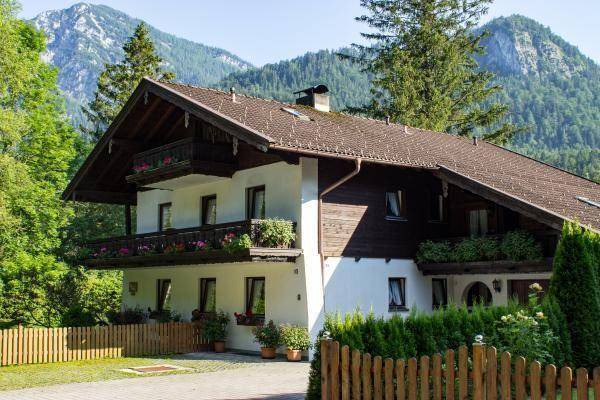 Photo of Others in Weissbach an der Alpenstrasse