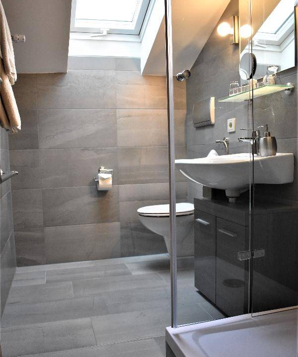 Photo of Bathroom in Silberberg