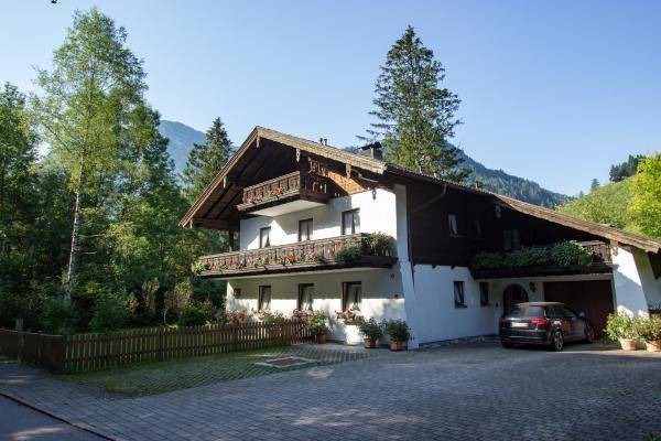 Photo of Others in Weissbach an der Alpenstrasse