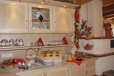 Photo of Kitchen in Thening
