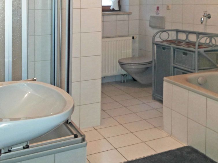 Photo of Bathroom in Schmolz