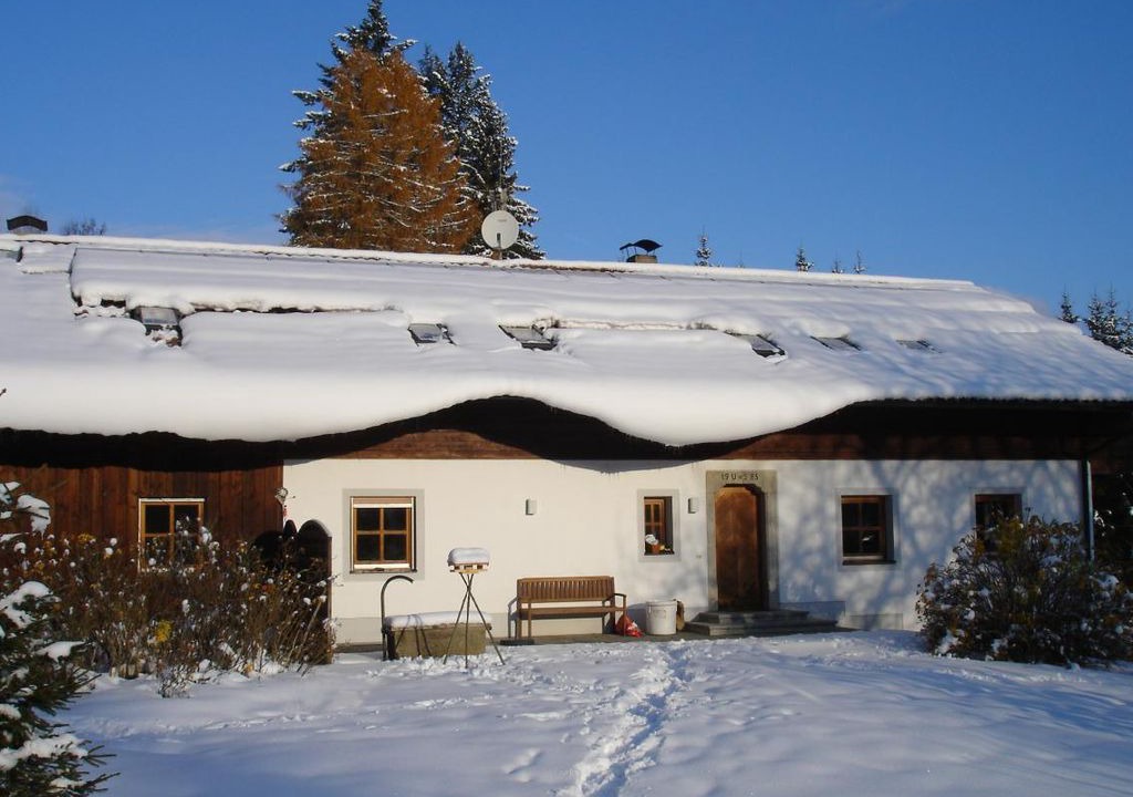 Photo of Buildings in Regen