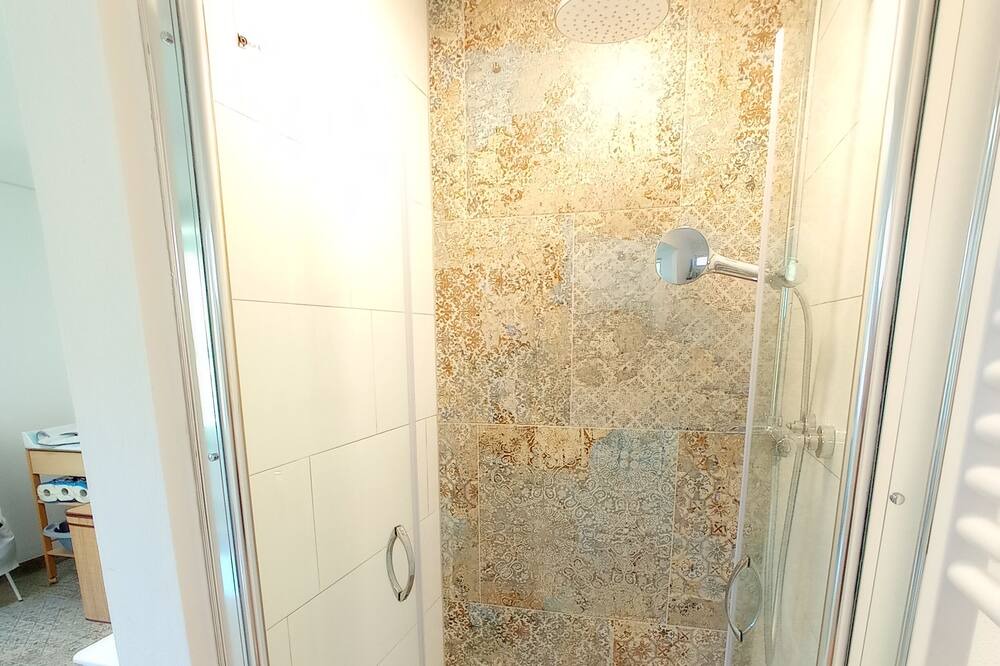 Photo of Bathroom in Zenting