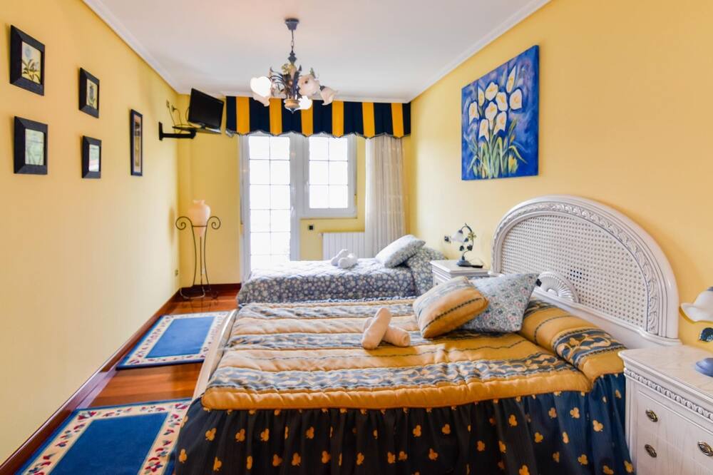 Photo of Bedroom in Castillo Siete Villas