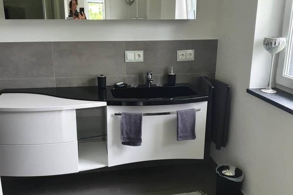 Photo of Bathroom in Fridolfing