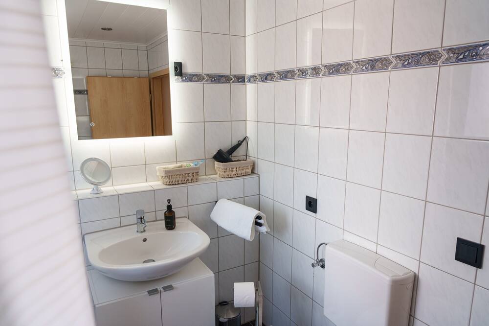 Photo of Bathroom in Richard-Strauss-Straße