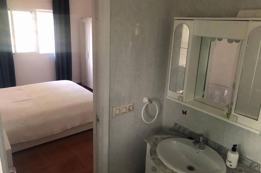 Photo of Bathroom in Locaiba