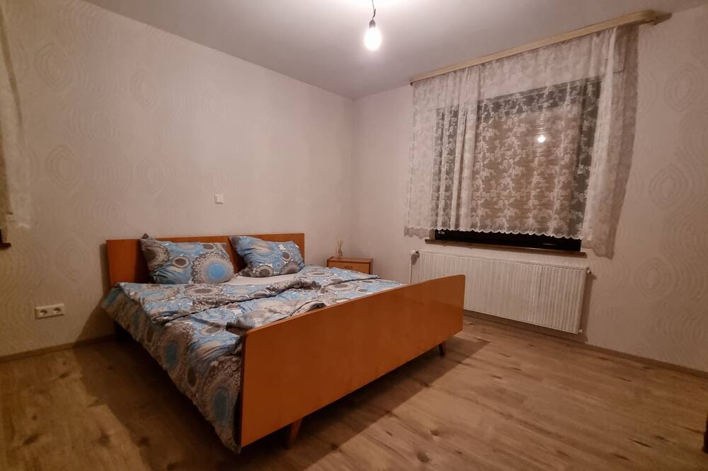 Photo of Bedroom in Grossheubach