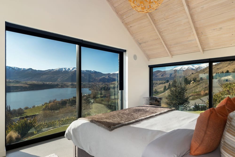 Photo of Bedroom in Lake Hayes