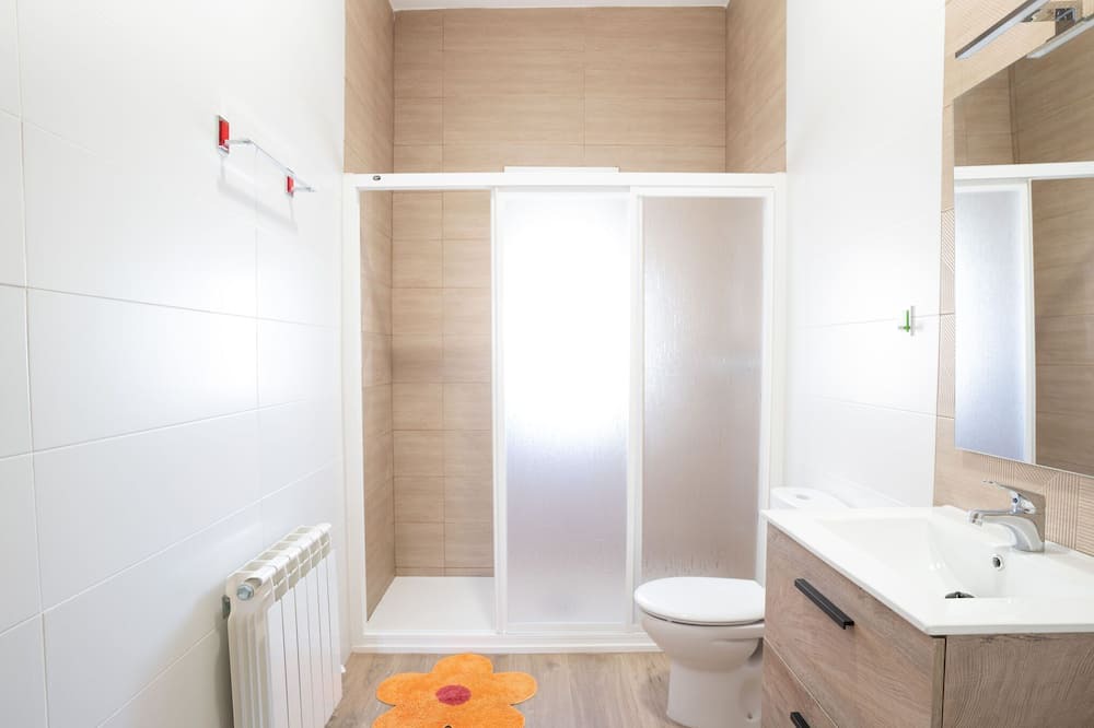 Photo of Bathroom in Oria