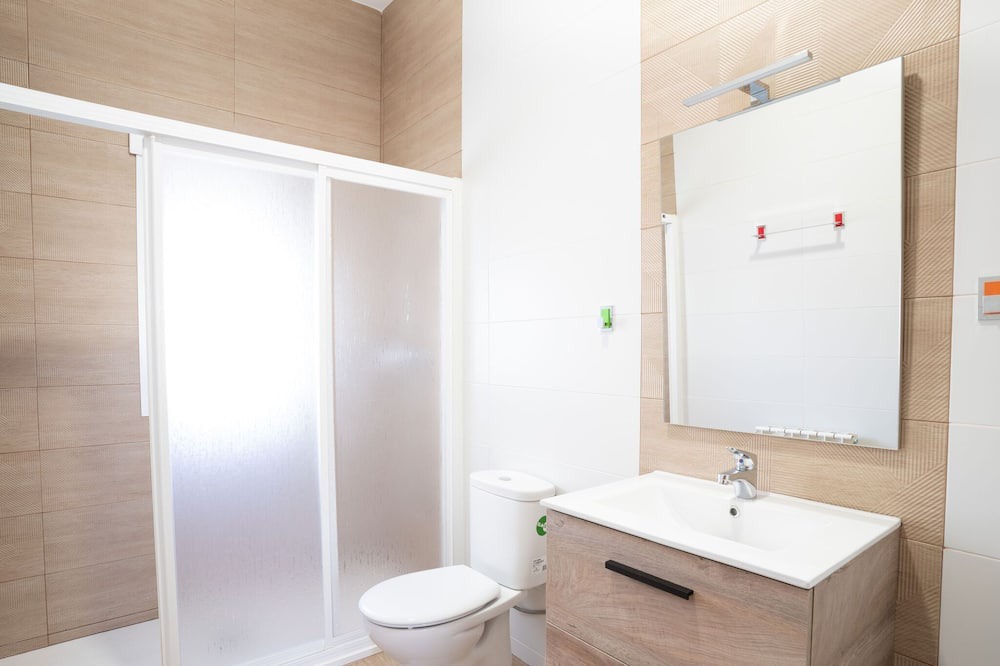 Photo of Bathroom in Oria